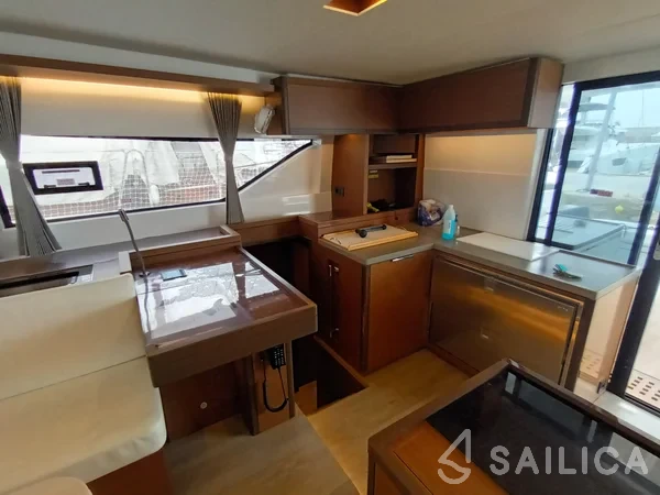 Lagoon 50 - Yacht Charter Sailica