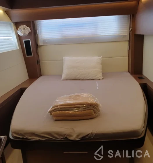 Lagoon 50 - Yacht Charter Sailica