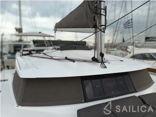 Tanna 47 - Yacht Charter Sailica