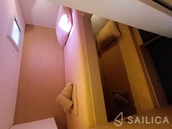Tanna 47 - Yacht Charter Sailica