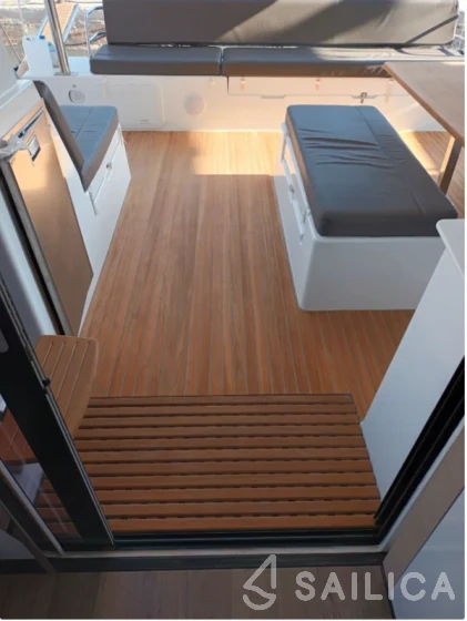 Tanna 47 - Yacht Charter Sailica