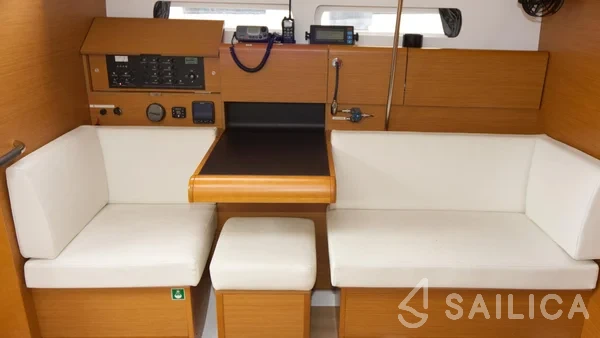 Sun Odyssey 439 - Yacht Charter Sailica