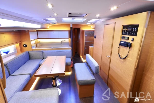 Dufour 530 - Yacht Charter Sailica