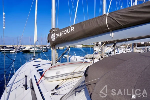 Dufour 530 - Yacht Charter Sailica