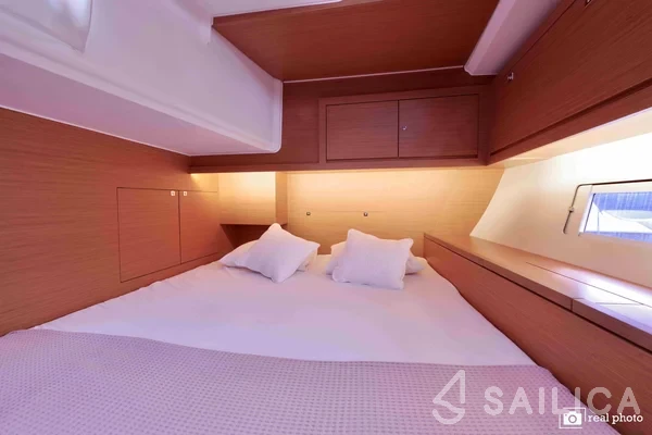 Dufour 470 - Yacht Charter Sailica