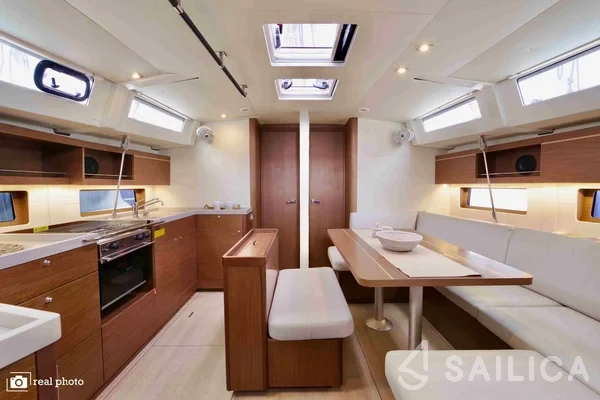 Oceanis 46.1 - Yacht Charter Sailica