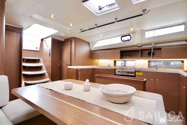 Oceanis 46.1 - Yacht Charter Sailica