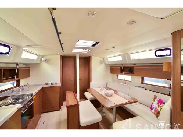 Oceanis 46.1 - Yacht Charter Sailica