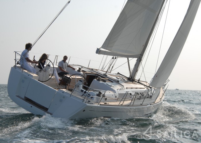 Dufour 445 Grand Large - Yacht Charter Sailica