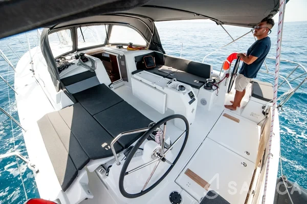Sun Odyssey 490 - Yacht Charter Sailica