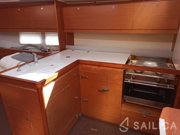 Dufour 390 Grand Large - Yacht Charter Sailica