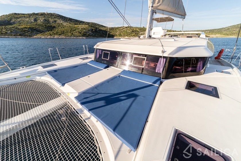 Dufour 48 - Yacht Charter Sailica