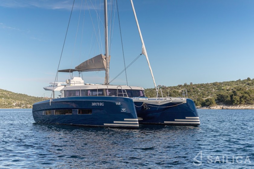 Dufour 48 - Yacht Charter Sailica