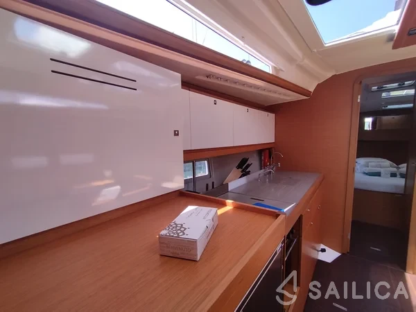 Dufour 390 - Yacht Charter Sailica