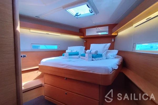 Dufour 430 - Yacht Charter Sailica