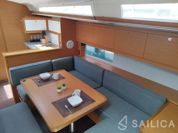 Dufour 470 - Yacht Charter Sailica