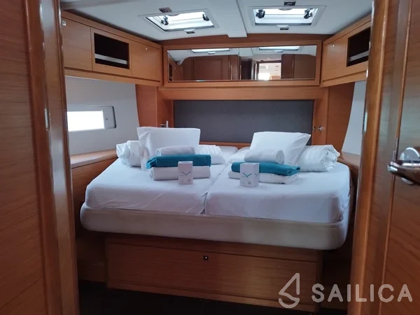 Dufour 470 - Yacht Charter Sailica