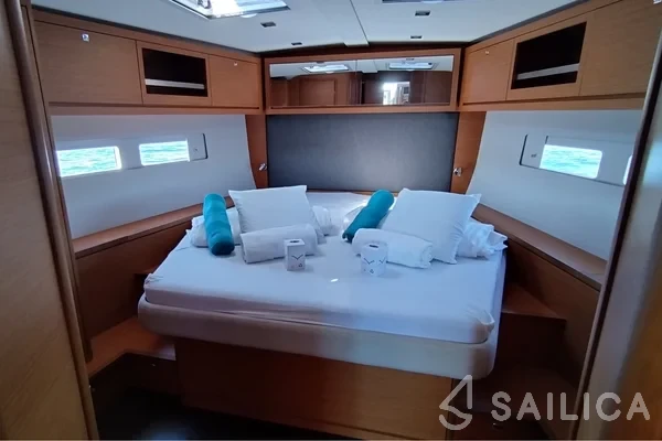 Dufour 530 - Yacht Charter Sailica
