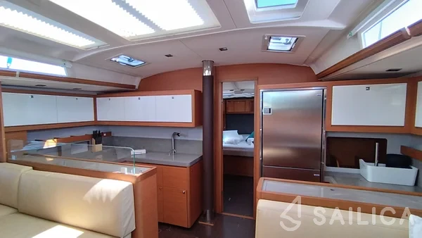 Dufour 530 - Yacht Charter Sailica