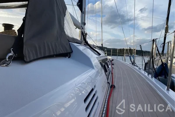 Dufour 56 Exclusive - Yacht Charter Sailica