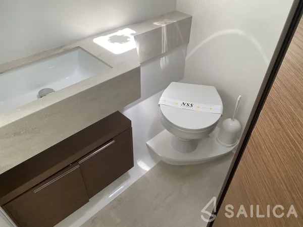 Lagoon 50 - Yacht Charter Sailica