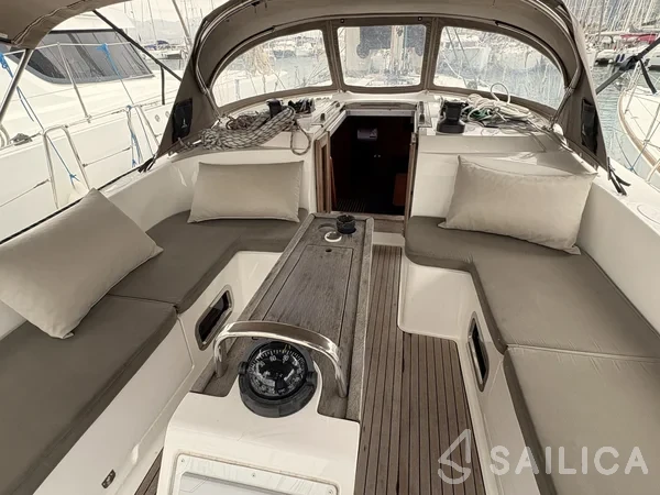 Bavaria 46 Cruiser - Yacht Charter Sailica