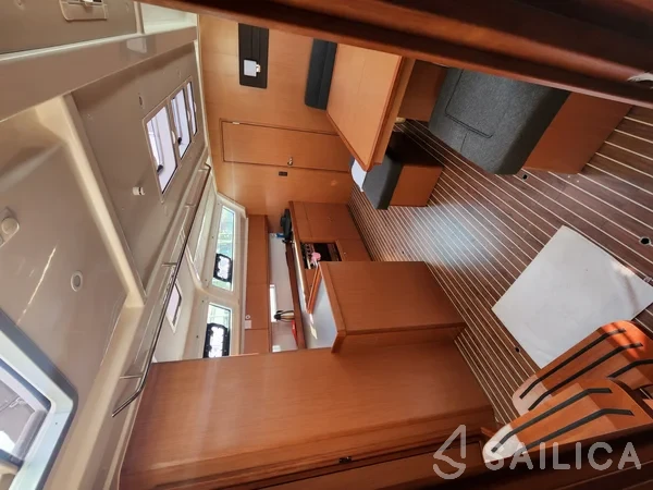 Bavaria 46 Cruiser - Yacht Charter Sailica