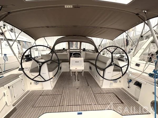 Bavaria 46 Cruiser - Yacht Charter Sailica