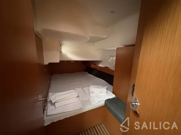 Bavaria 46 Cruiser - Yacht Charter Sailica