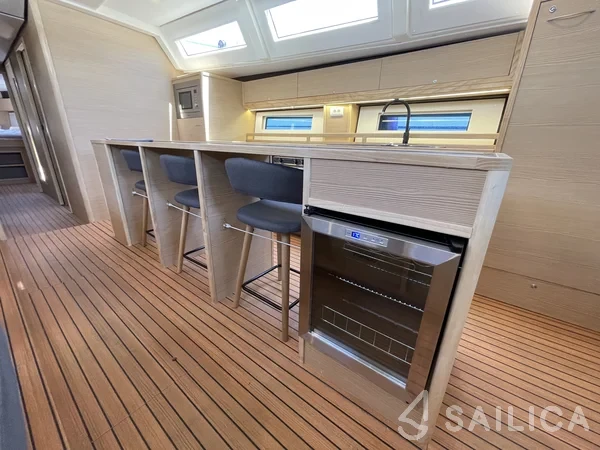D&D Kufner 54 - Yacht Charter Sailica