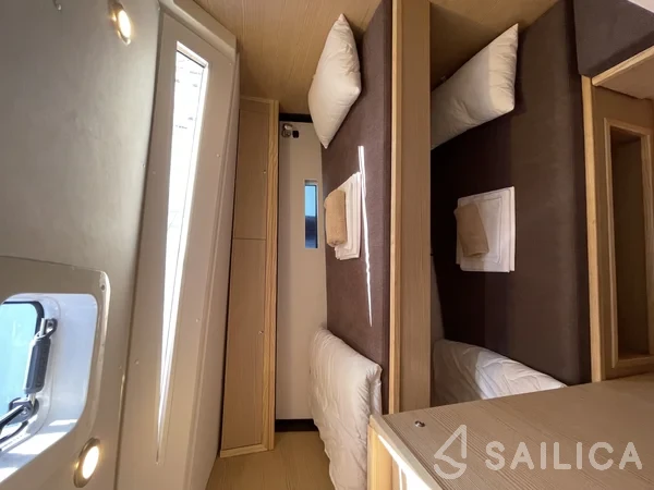 D&D Kufner 54 - Yacht Charter Sailica