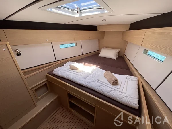 D&D Kufner 54 - Yacht Charter Sailica