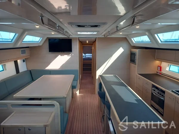 D&D Kufner 56 - Yacht Charter Sailica
