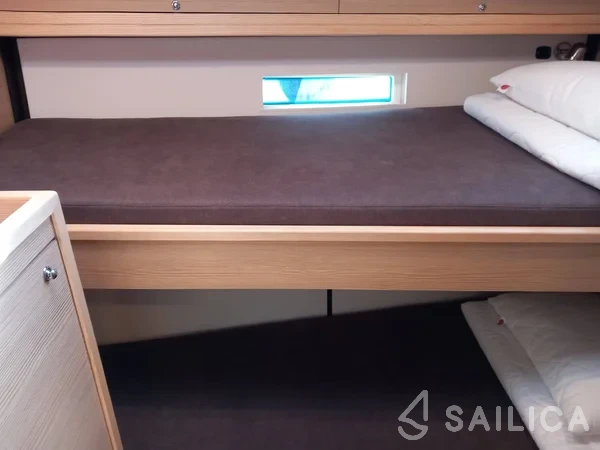 D&D Kufner 56 - Yacht Charter Sailica