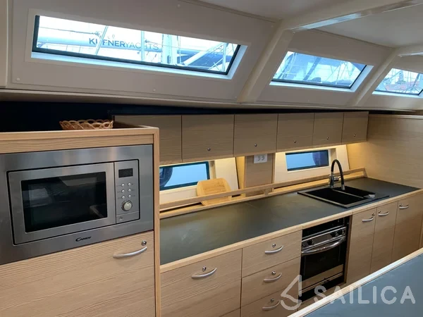 D&D Kufner 54 - Yacht Charter Sailica
