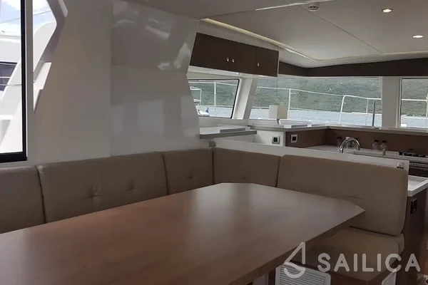 Bali 4.2 - Yacht Charter Sailica