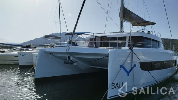Bali 4.4 - Yacht Charter Sailica