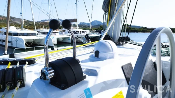 Bali 4.4 - Yacht Charter Sailica