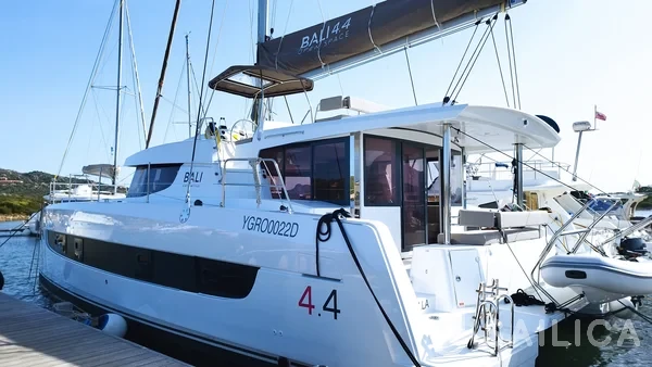 Bali 4.4 - Yacht Charter Sailica