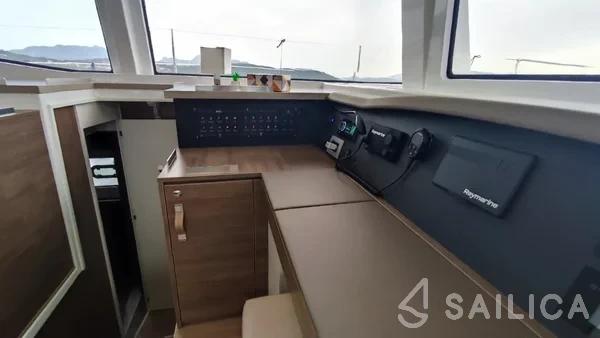 Bali 4.8  - Yacht Charter Sailica