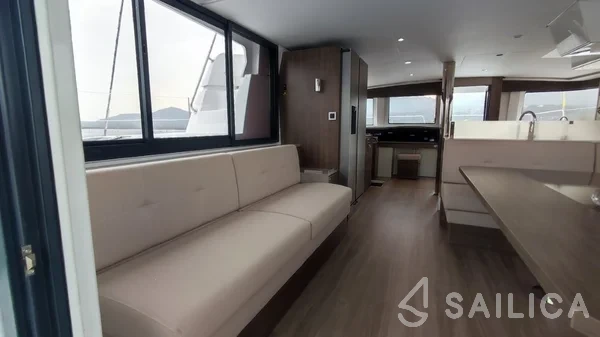 Bali 4.8  - Yacht Charter Sailica