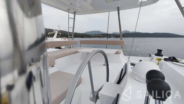 Bali 4.8  - Yacht Charter Sailica