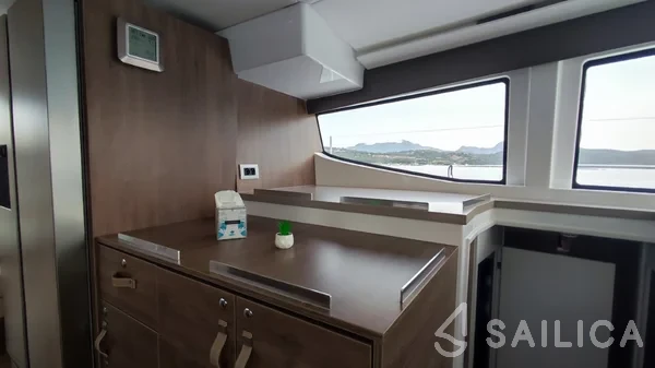 Bali 4.8  - Yacht Charter Sailica