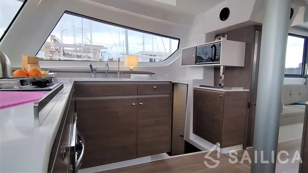 Bali Catspace - Yacht Charter Sailica