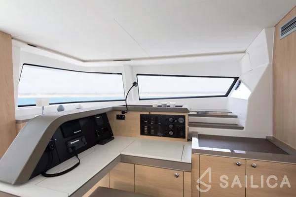 Bali 5.4. - Yacht Charter Sailica