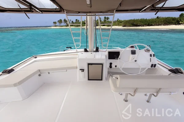 Bali 5.4. - Yacht Charter Sailica