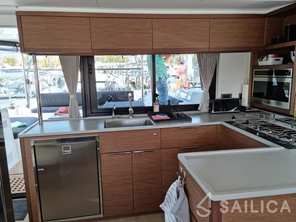 Lagoon 46  - Yacht Charter Sailica