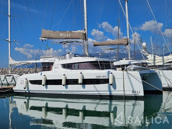 Bali 4.8  - Yacht Charter Sailica