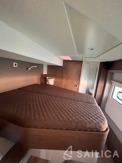 Bali 4.8  - Yacht Charter Sailica
