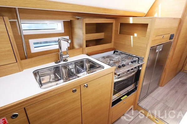 Elan Impression 45.1 - Yacht Charter Sailica